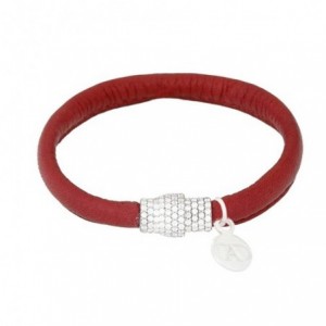 Bracelet of red leather